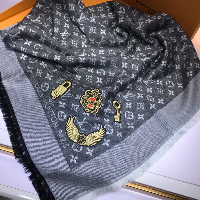 Louis Vuitton Scarf LV00104